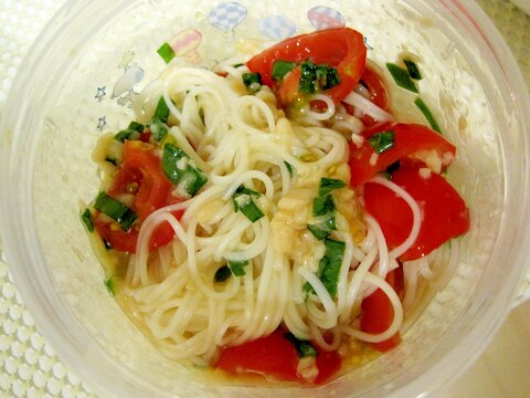 塩麹とトマトのそうめん